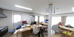 ケアの現場で働く人々