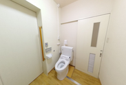 介護施設のバリアフリーなトイレ