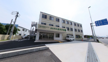清潔な介護施設とアクセス
