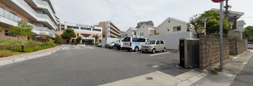 介護施設の外観と周辺環境