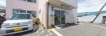 介護施設の外観と環境