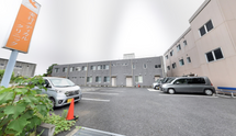 介護施設の外観と周辺環境