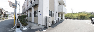 住宅街に佇む穏やかな介護施設