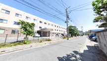 介護施設の外観と周囲