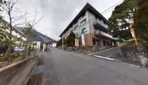 介護施設とその周辺道路