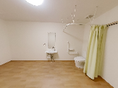 落ち着いた雰囲気の部屋