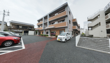 介護施設外観とアクセス状況