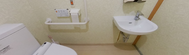バリアフリーの介護用トイレ施設