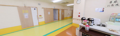 ケア施設の居心地の良い共有エリア