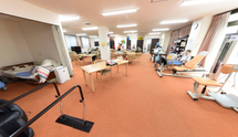 介護施設のリハビリテーション室内部