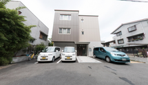 介護施設周辺の通りの風景