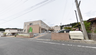 穏やかな街角にある介護施設