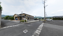 介護施設外観と周辺環境