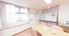 介護施設の居住機能付き共有空間