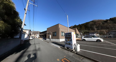 快晴の施設外観と周囲環境