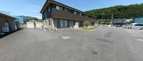 介護施設の外観と周辺