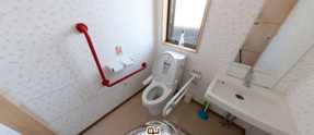 介護施設のトイレ設備と内装