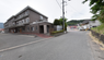 静かな街並みと介護施設