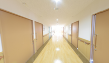 ケア施設の廊下パノラマ