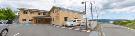 介護施設外観と職場候補地