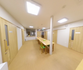 清潔感溢れる介護施設内部