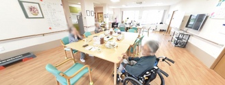 清潔で快適な介護施設内部