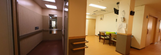 介護施設内の広々とした廊下