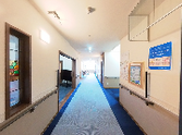 進路が複数ある廊下