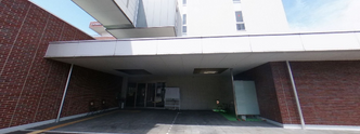 介護施設の外観と職場環境