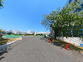 広々とした通路沿い