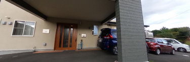 介護施設のエントランス風景