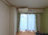 爽やかな光が差し込む部屋