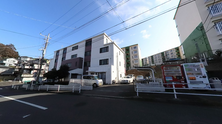 清潔感のある住宅地の通り