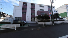 介護施設外観と近隣
