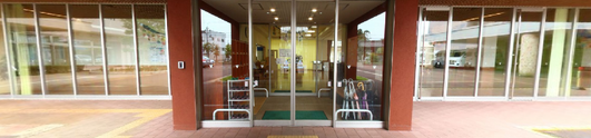 介護施設の受付前の風景