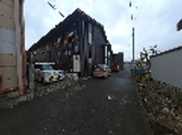 広々とした屋外通路