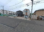 静かな住宅街の道路