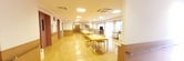 介護職員の業務空間と廊下
