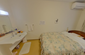 広々とした介護施設の居室