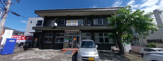 快適な環境の介護施設外観