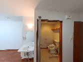 広い居室とトイレスペース