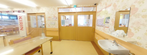 快適で明るい介護施設内部