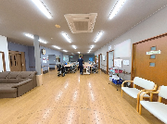 居心地の良いケアセンターのリビングエリア