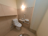 居室の清潔なトイレスペース