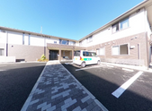 介護施設の外観と環境