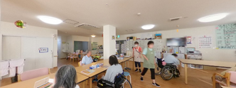 快適な空間での介護職務