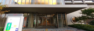 介護施設の外観と周辺環境