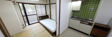 介護施設の居室内部