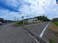 田園に面した建物外観  