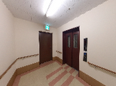 廊下と待合室